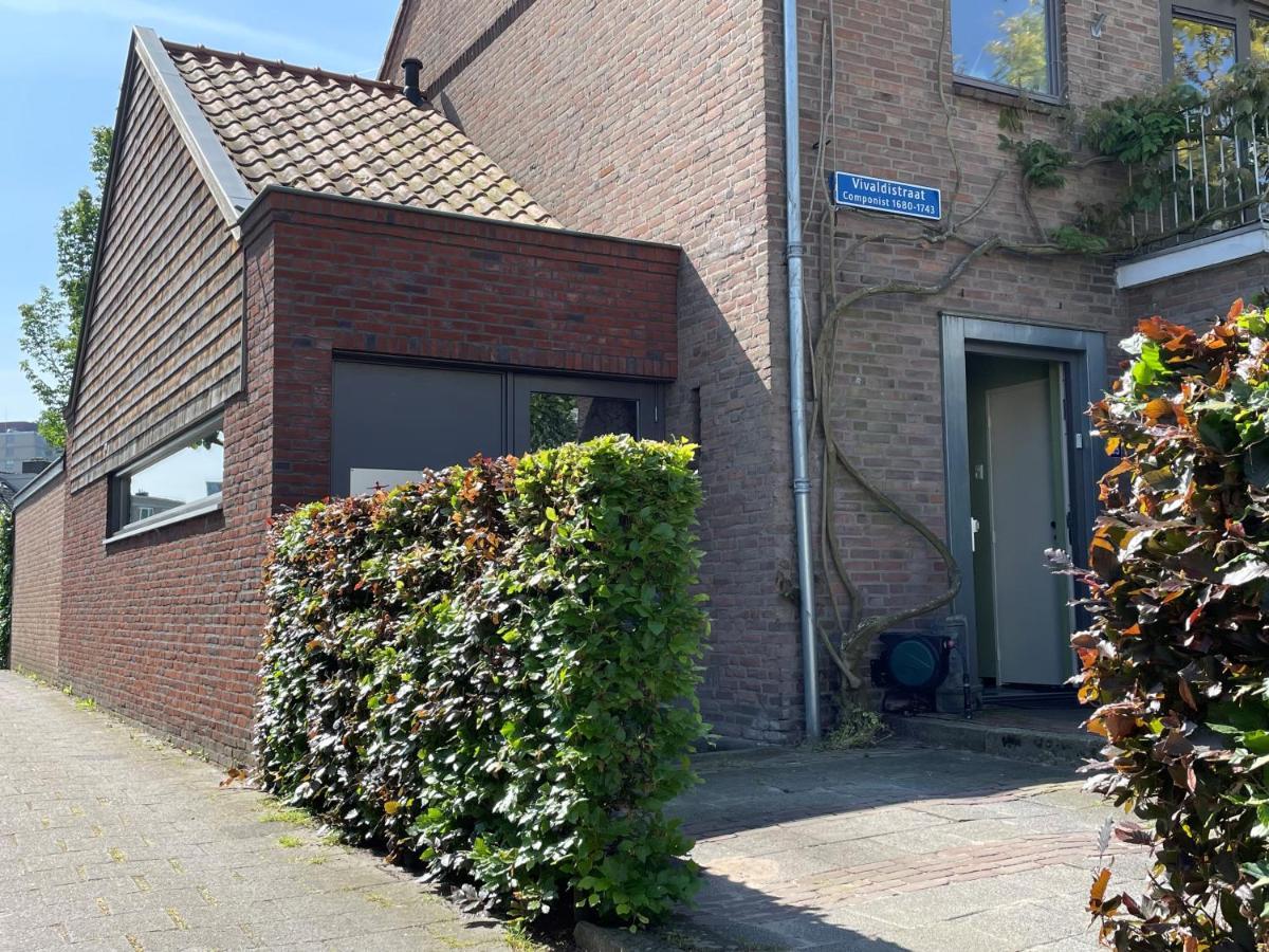 Huisje Vivaldi 's-Hertogenbosch  Exteriör bild